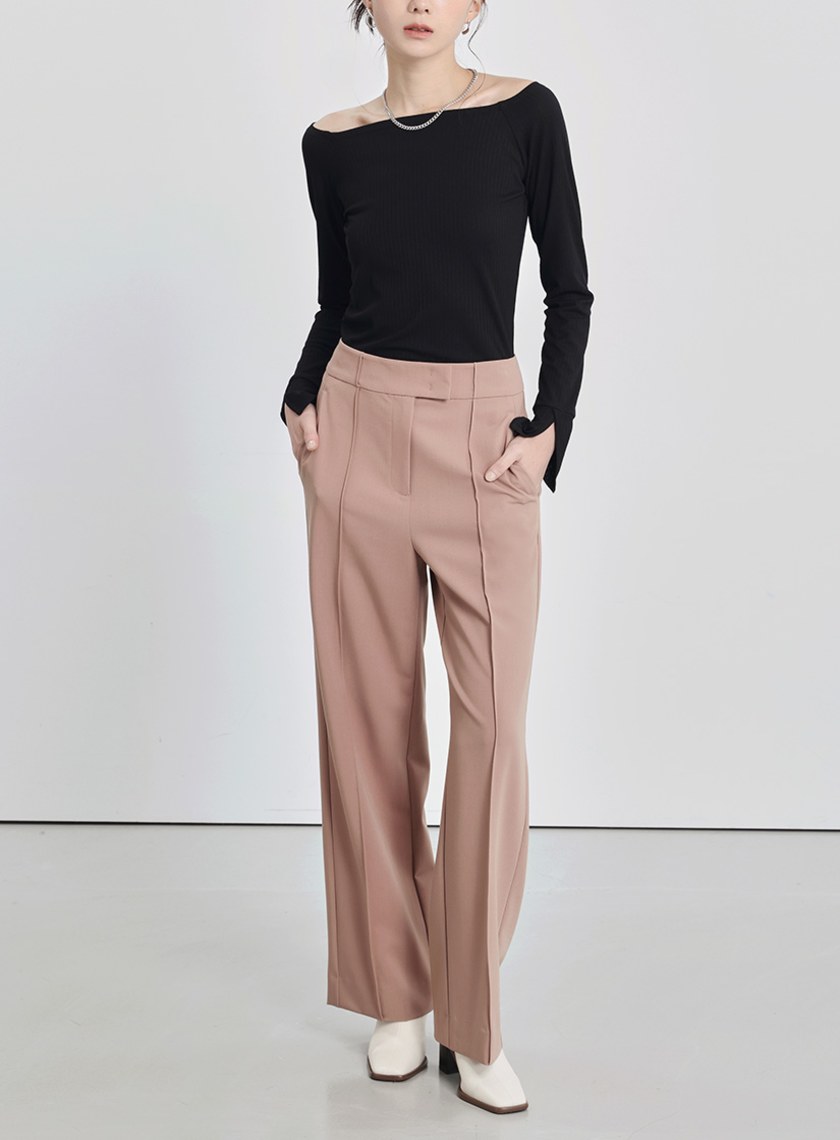 方領坑條合身針織上衣